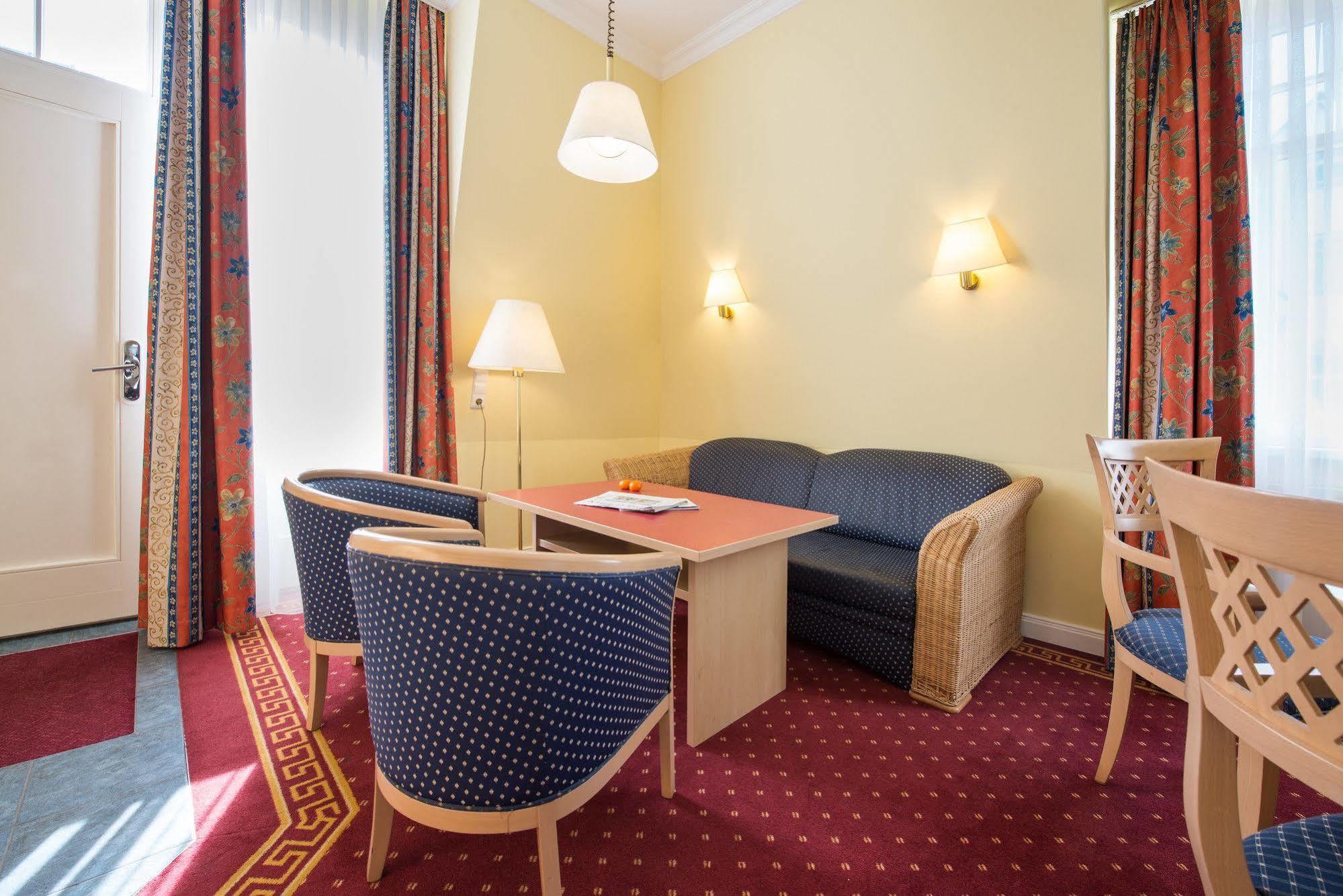 Aparthotel Kuehlungsborn, Villa Am Konzertgarten Kültér fotó
